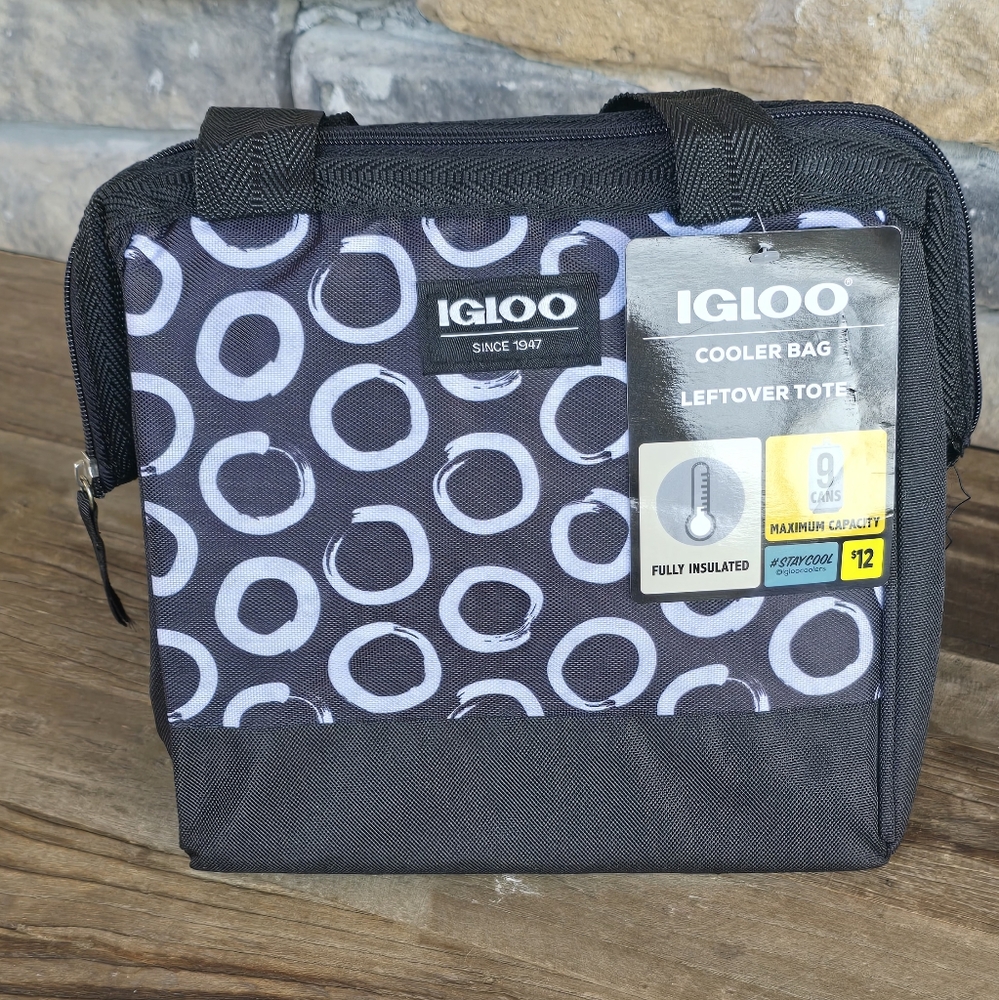 Igloo Black and White Cooler Bag